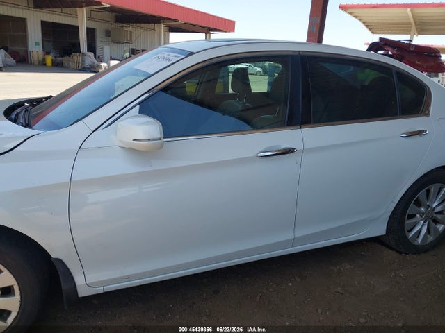 45439366 :رقم المزاد ، 1HGCR3F8XFA019550 vin ، 2015 Honda Accord Ex-l V-6 مزاد بيع