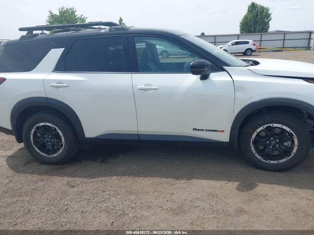 5N1DR3BD8PC202713 Nissan Pathfinder Rock Creek 4wd