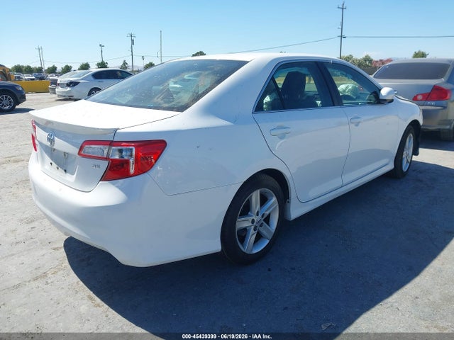 Toyota CAMRY SE 2014 4T1BF1FK6EU394332 Image 4