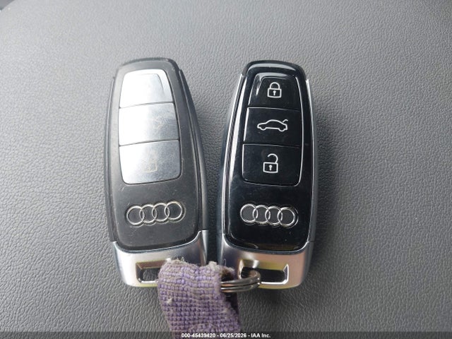 Продаж на аукціоні авто 2019 Audi Q8 55 Premium, vin: WA1BVAF1XKD012887, номер лоту: 45439420