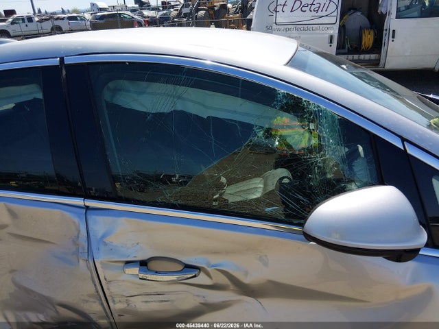 Buick Verano Leather Group 2017 1G4PS5SK2H4121259 Image 18