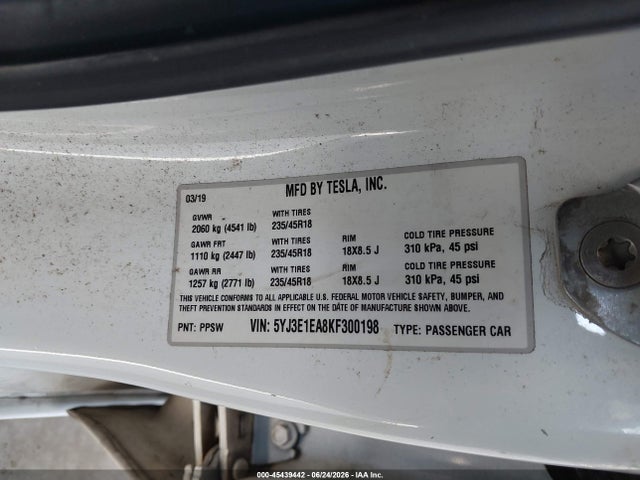 Tesla Model 3 Long Range/mid Range/standard Range/standard Range Plus 2019 5YJ3E1EA8KF300198 Image 9