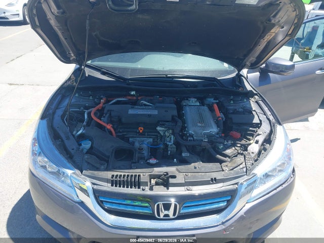 1HGCR6F76FA004004 Honda Accord Hybrid Touring