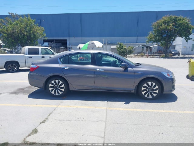 1HGCR6F76FA004004 Honda Accord Hybrid Touring