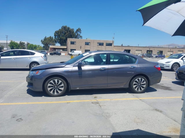 1HGCR6F76FA004004 Honda Accord Hybrid Touring
