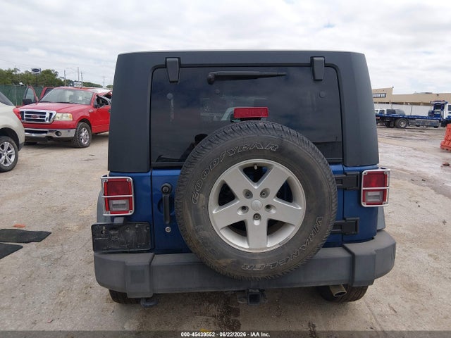 2010 Jeep Wrangler Unlimited Sport მანქანა იყიდება აუქციონზე, vin: 1J4BB3H12AL138277, აუქციონის ნომერი: 45439552