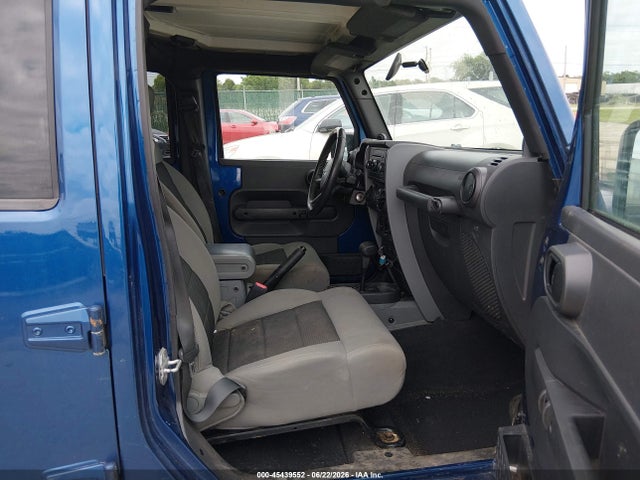 2010 Jeep Wrangler Unlimited Sport მანქანა იყიდება აუქციონზე, vin: 1J4BB3H12AL138277, აუქციონის ნომერი: 45439552