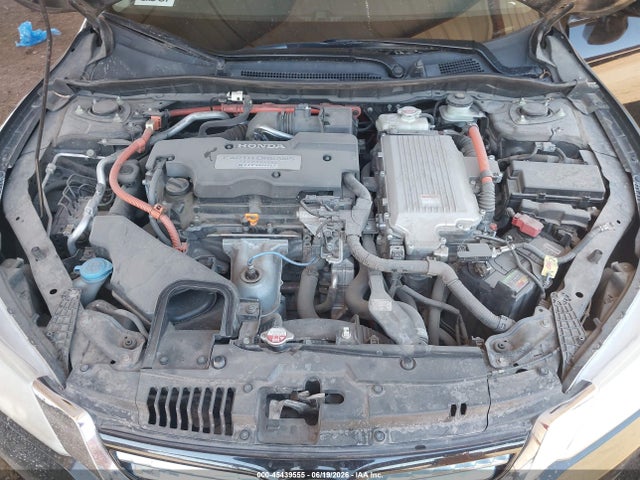 1HGCR6F7XFA006337 Honda Accord Hybrid Touring