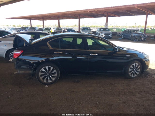 1HGCR6F7XFA006337 Honda Accord Hybrid Touring