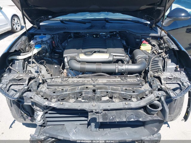 Porsche Cayenne 2018 WP1AA2A24JKA05736 Image 10