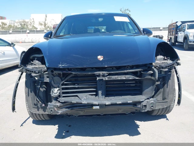 Porsche Cayenne 2018 WP1AA2A24JKA05736 Image 13
