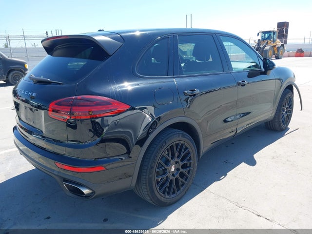 Porsche Cayenne 2018 WP1AA2A24JKA05736 Image 4