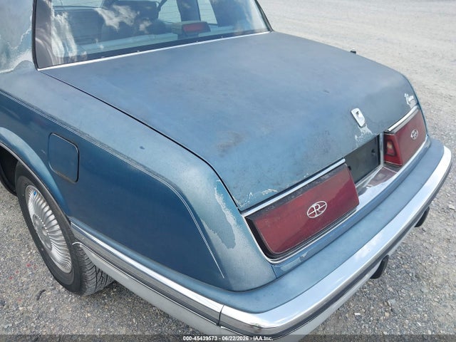 45439573 :رقم المزاد ، 1G4EZ13L7MU404978 vin ، 1991 Buick Riviera مزاد بيع