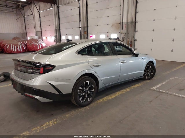 Hyundai SONATA SEL 2024 KMHL64JA1RA373805 Image 4