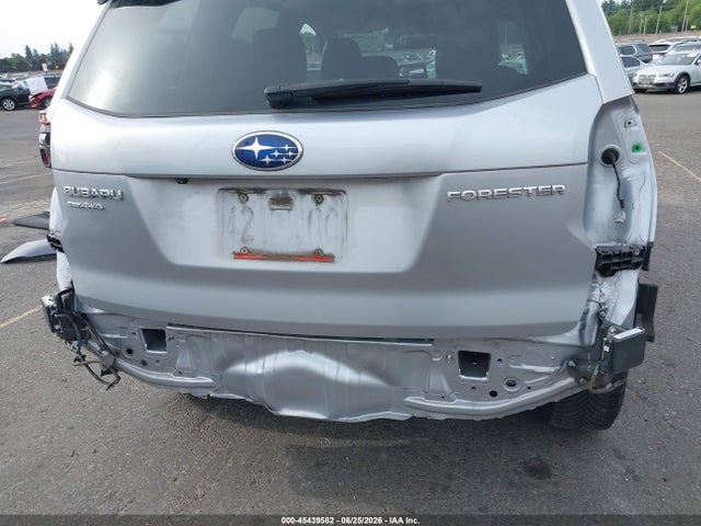 Продаж на аукціоні авто 2017 Subaru Forester 2.5i Touring, vin: JF2SJAWC6HH467385, номер лоту: 45439582