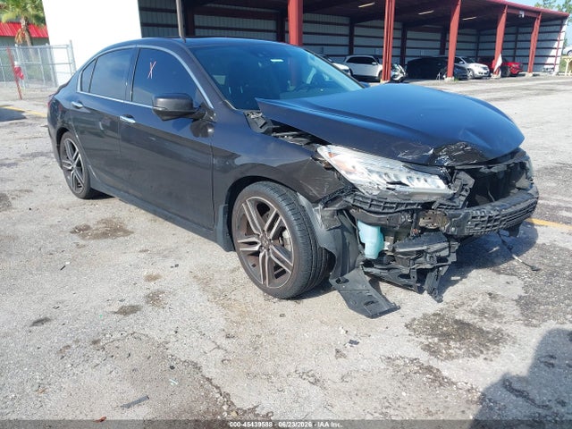 2017 Honda Accord Touring V6 მანქანა იყიდება აუქციონზე, vin: 1HGCR3F90HA005443, აუქციონის ნომერი: 45439588