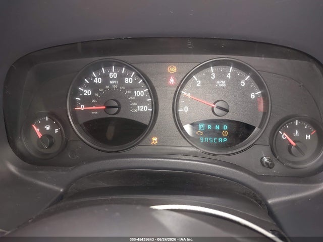 45439643 :رقم المزاد ، 1J4NF1FB6BD276191 vin ، 2011 Jeep Compass مزاد بيع