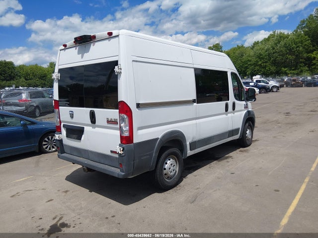 45439662 :رقم المزاد ، 3C6TRVCD5FE509734 vin ، 2015 Ram Promaster 2500 High Roof مزاد بيع