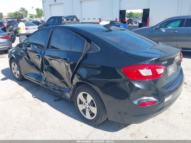 45439663 :رقم المزاد ، 1G1BC5SM6H7250898 vin ، 2017 Chevrolet Cruze Ls Auto مزاد بيع