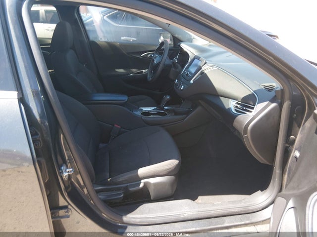 Chevrolet MALIBU LT 2018 1G1ZD5ST9JF245578 Image 5