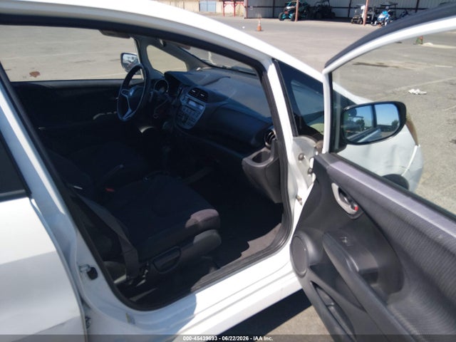 Продаж на аукціоні авто 2013 Honda Fit Sport, vin: JHMGE8H56DC006628, номер лоту: 45439693