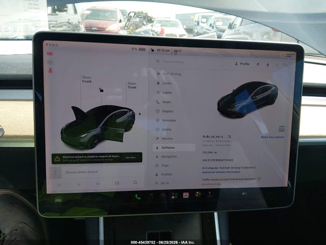 45439752 :رقم المزاد ، 5YJ3E1EB8JF114085 vin ، 2018 Tesla Model 3 Long Range/performance مزاد بيع