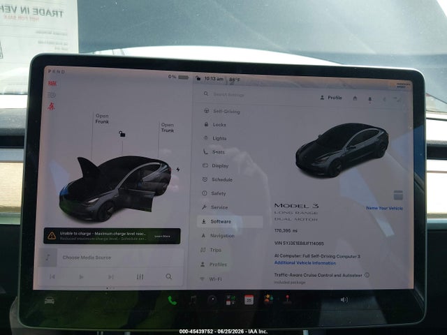 45439752 :رقم المزاد ، 5YJ3E1EB8JF114085 vin ، 2018 Tesla Model 3 Long Range/performance مزاد بيع