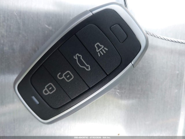 Продажа на аукционе авто 2016 Chrysler 200 Limited, vin: 1C3CCCAB3GN144987, номер лота: 45439782