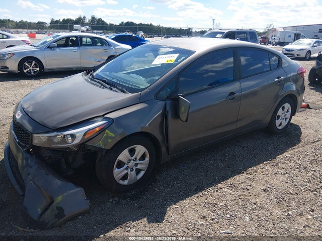 45439885 :رقم المزاد ، 3KPFK4A75HE064996 vin ، 2017 Kia Forte Lx مزاد بيع