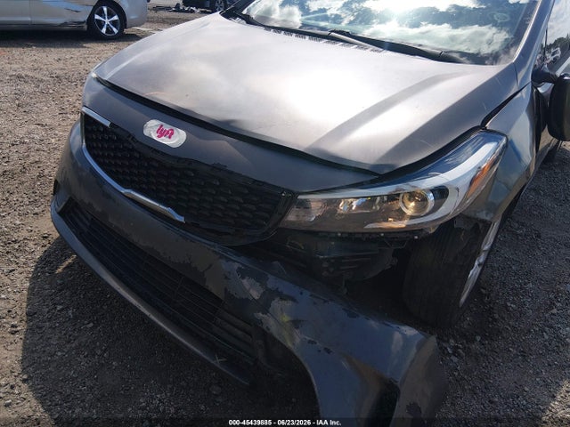 45439885 :رقم المزاد ، 3KPFK4A75HE064996 vin ، 2017 Kia Forte Lx مزاد بيع