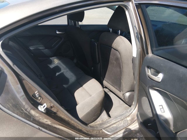 45439885 :رقم المزاد ، 3KPFK4A75HE064996 vin ، 2017 Kia Forte Lx مزاد بيع
