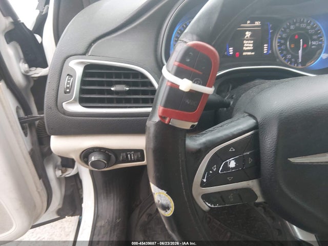 Aukcja sprzedaży 2015 Chrysler 200 Limited, vin: 1C3CCCAB7FN695972, numer aukcji: 45439887