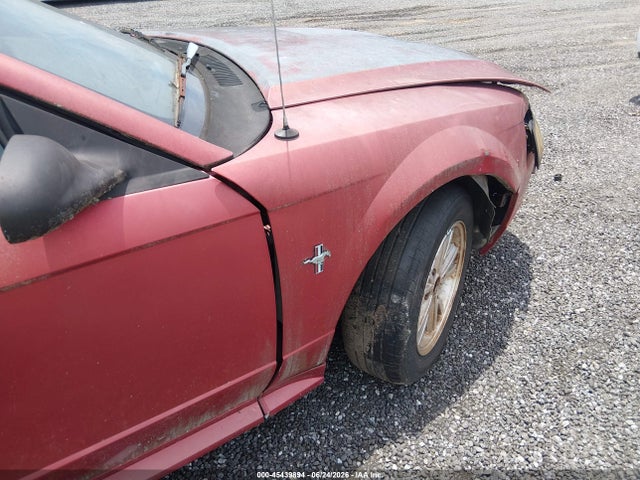 2000 Ford Mustang მანქანა იყიდება აუქციონზე, vin: 1FAFP4444YF114611, აუქციონის ნომერი: 45439894