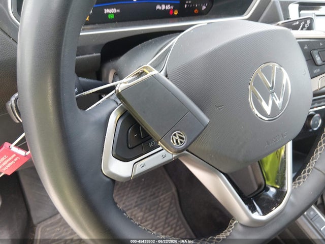 3VVRB7AX9RM036089 Volkswagen Tiguan 2.0t S