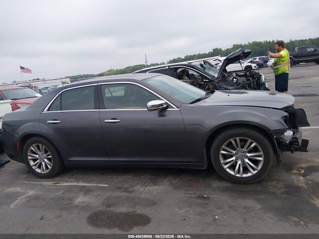 Продаж на аукціоні авто 2016 Chrysler 300c, vin: 2C3CCAEG6GH351134, номер лоту: 45439906