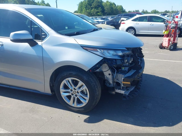 45439955 :رقم المزاد ، 5TDZRKEC6NS123852 vin ، 2022 Toyota Sienna Limited مزاد بيع
