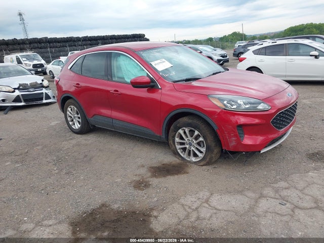 45439980 :رقم المزاد ، 1FMCU0G63LUA90863 vin ، 2020 Ford Escape Se مزاد بيع