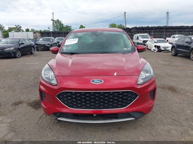 45439980 :رقم المزاد ، 1FMCU0G63LUA90863 vin ، 2020 Ford Escape Se مزاد بيع