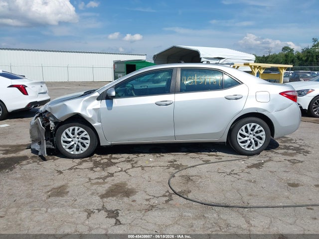 Toyota COROLLA LE 2019 5YFBURHEXKP856528 Image 14