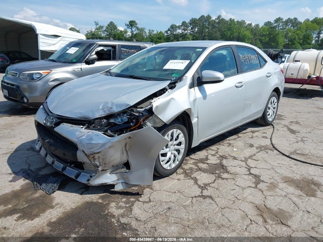 Toyota COROLLA LE 2019 5YFBURHEXKP856528 Image 2