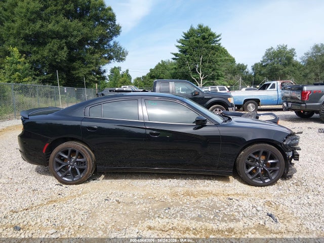 2C3CDXBG7LH137039 Dodge Charger Sxt Rwd