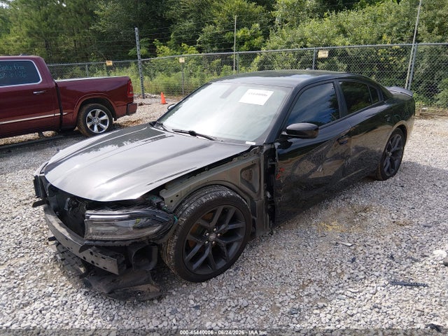 2C3CDXBG7LH137039 Dodge Charger Sxt Rwd