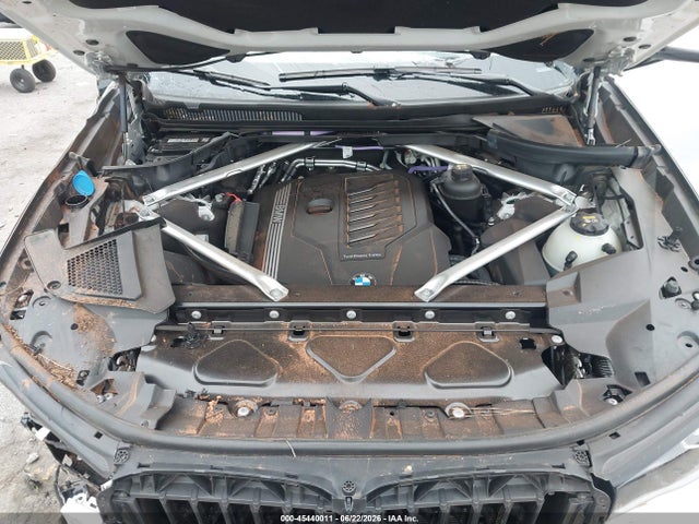 45440011 :رقم المزاد ، 5UXCW2C05N9K22960 vin ، 2022 Bmw X7 Xdrive40i مزاد بيع