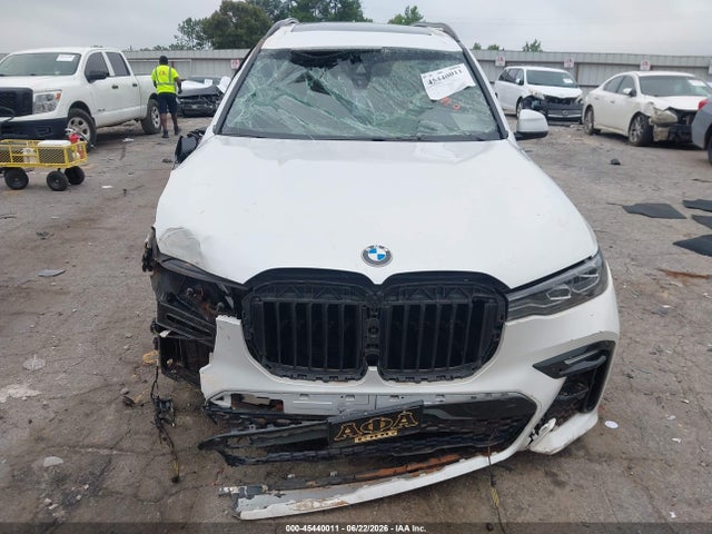 45440011 :رقم المزاد ، 5UXCW2C05N9K22960 vin ، 2022 Bmw X7 Xdrive40i مزاد بيع