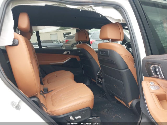 45440011 :رقم المزاد ، 5UXCW2C05N9K22960 vin ، 2022 Bmw X7 Xdrive40i مزاد بيع