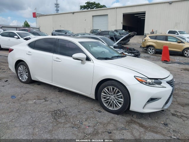 2018 Lexus Es 350 მანქანა იყიდება აუქციონზე, vin: 58ABK1GG6JU081354, აუქციონის ნომერი: 45440075