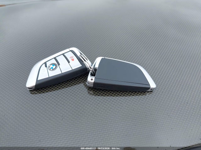 Продаж на аукціоні авто 2018 Bmw M5, vin: WBSJF0C59JB283152, номер лоту: 45440113