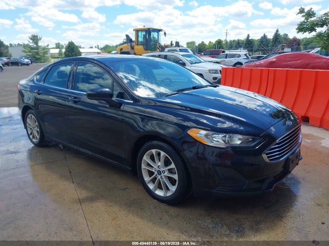 2020 Ford Fusion Hybrid Se მანქანა იყიდება აუქციონზე, vin: 3FA6P0LU9LR201457, აუქციონის ნომერი: 45440139