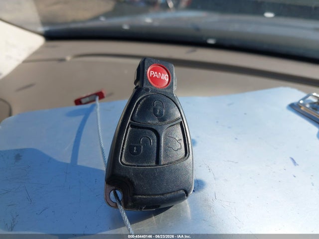 Продажа на аукционе авто 2003 Mercedes-benz E 320, vin: WDBUF65J93A155003, номер лота: 45440146