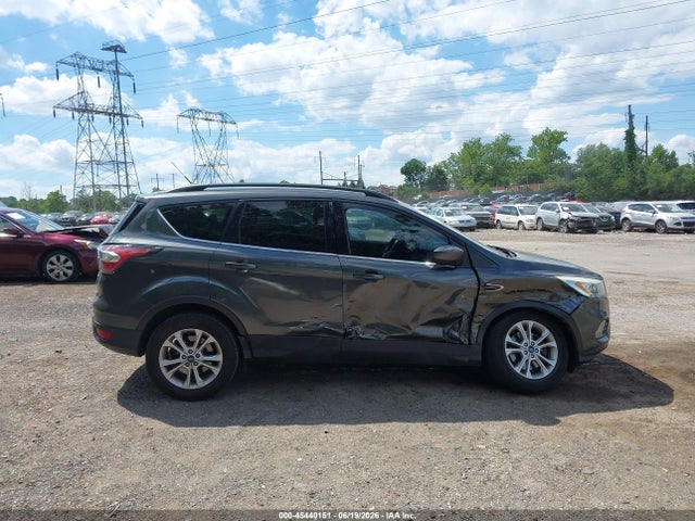 1FMCU9GD3HUB03668 Ford ESCAPE SE